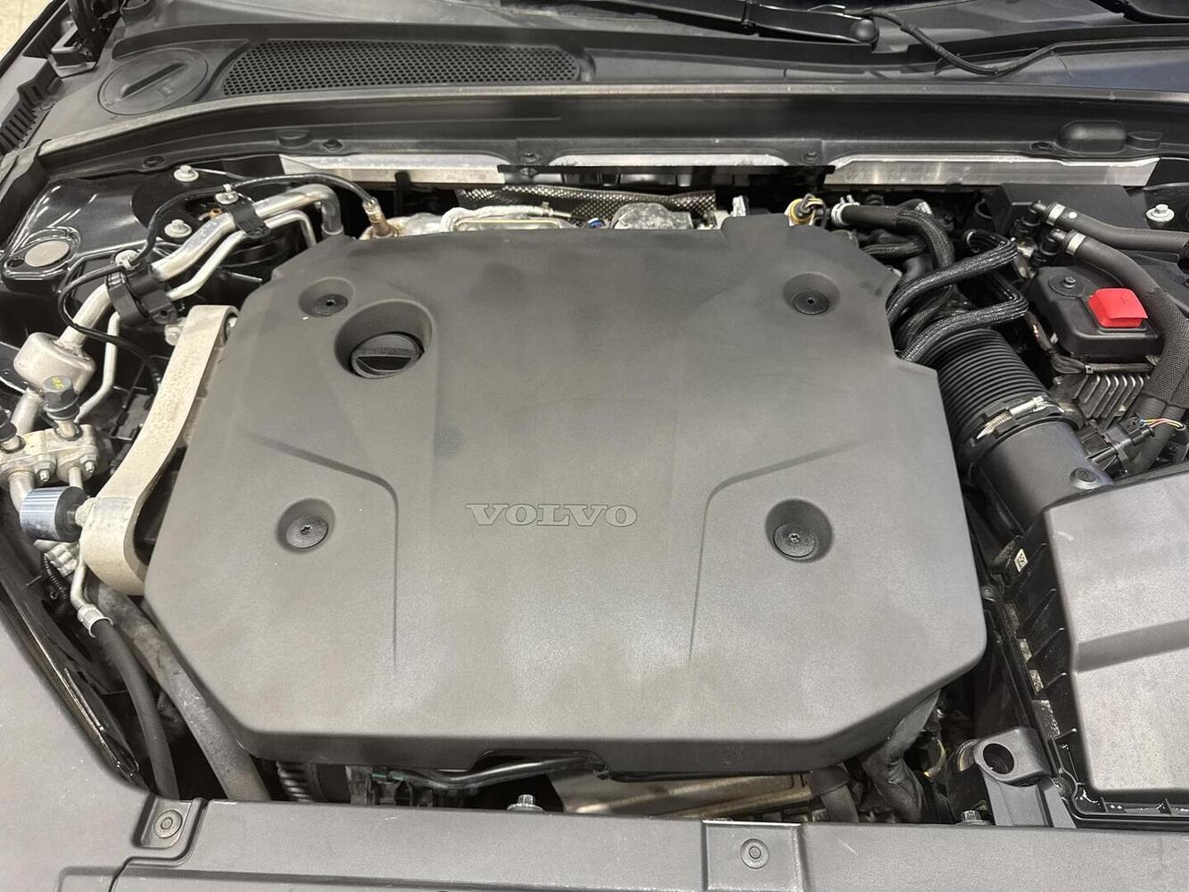 Volvo V90 Cross Country vaihtoauto