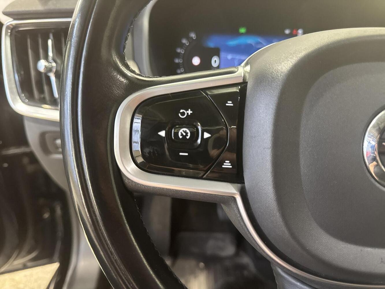 Volvo V90 Cross Country vaihtoauto