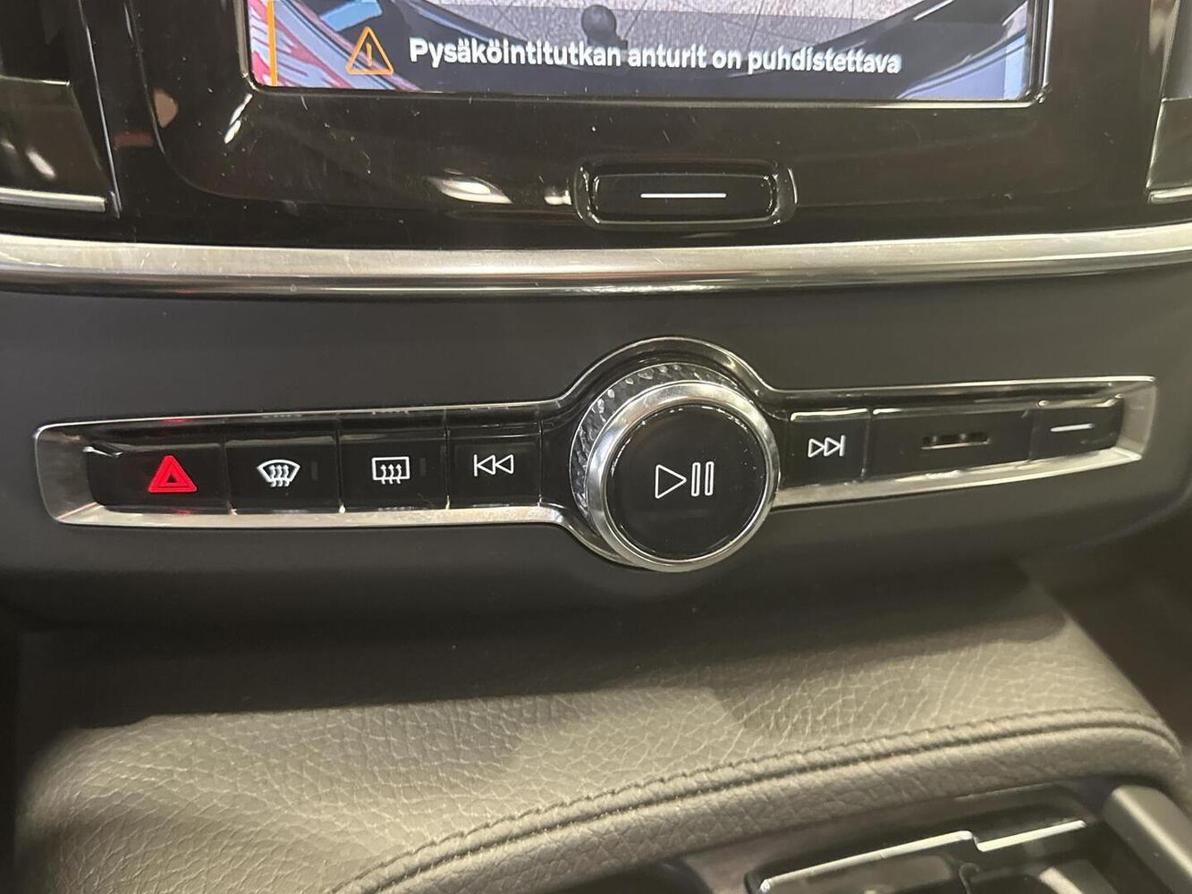 Volvo V90 Cross Country vaihtoauto