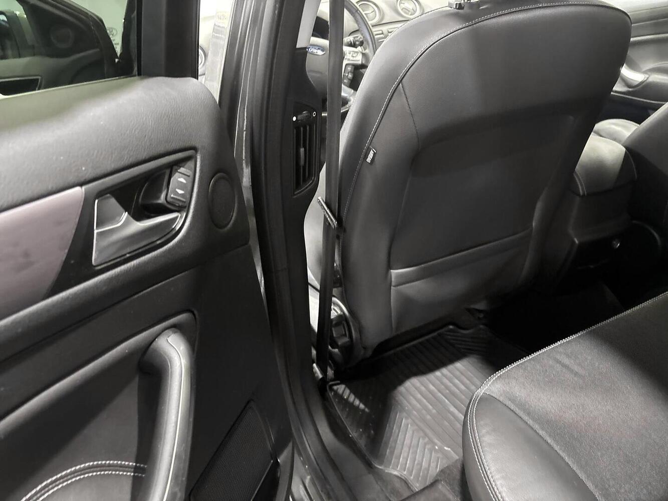 Ford Mondeo vaihtoauto