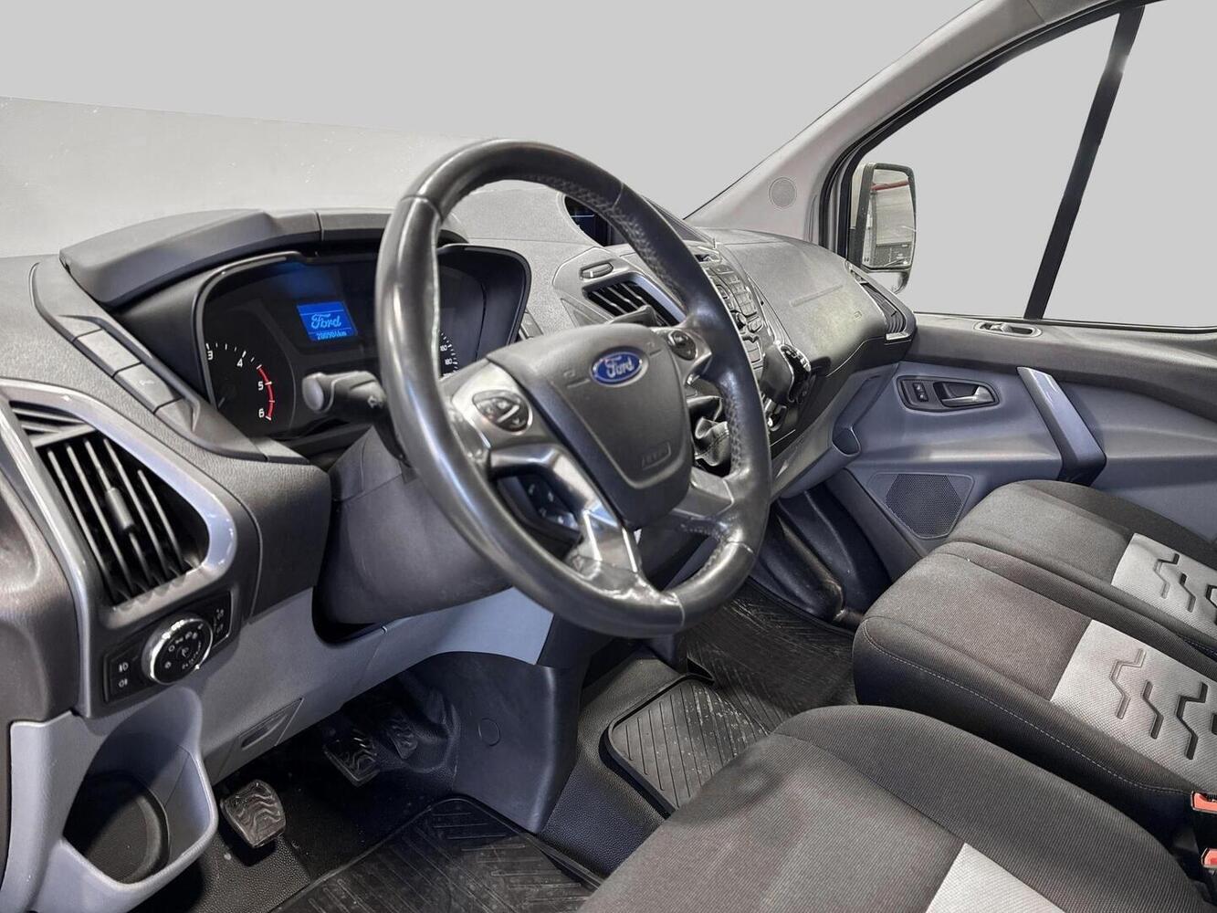 Ford Transit Custom vaihtoauto