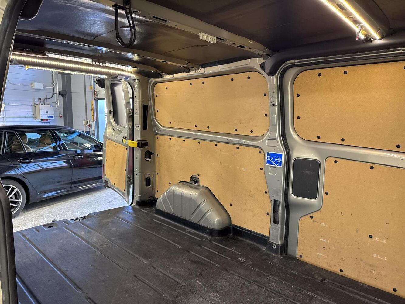 Ford Transit Custom vaihtoauto