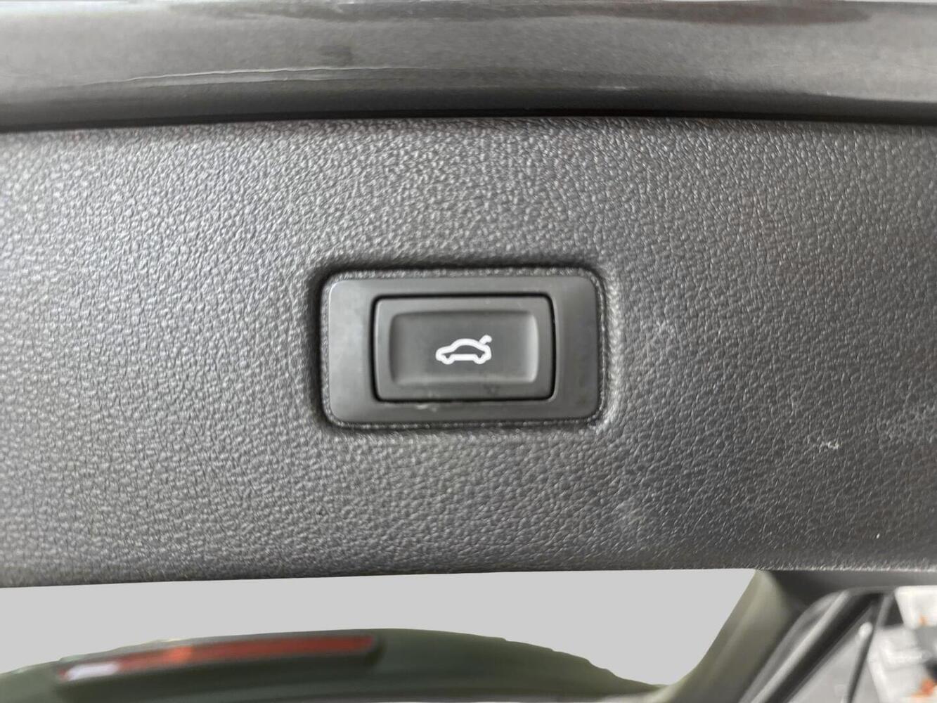 Audi Q7 vaihtoauto