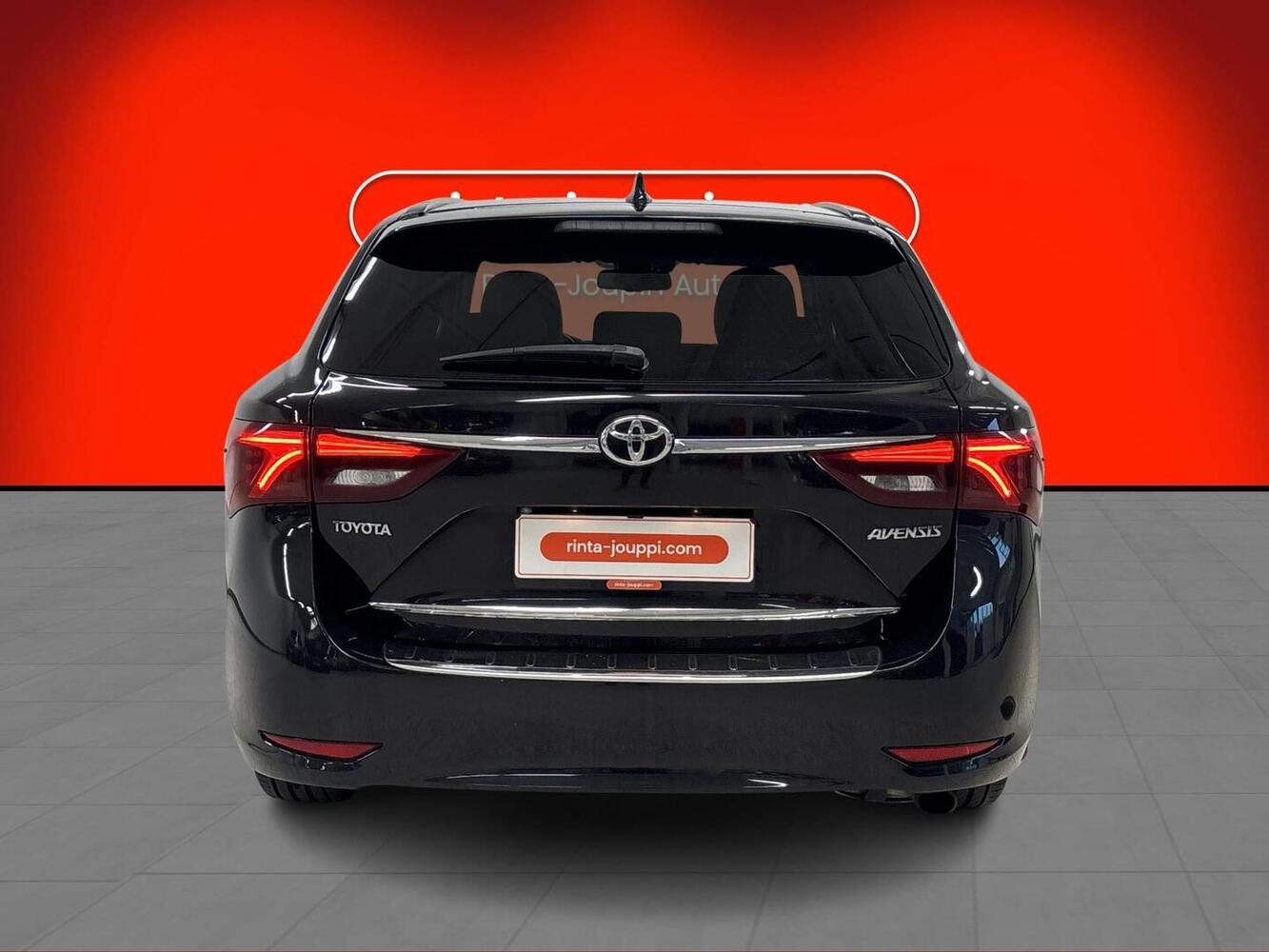 Toyota Avensis vaihtoauto