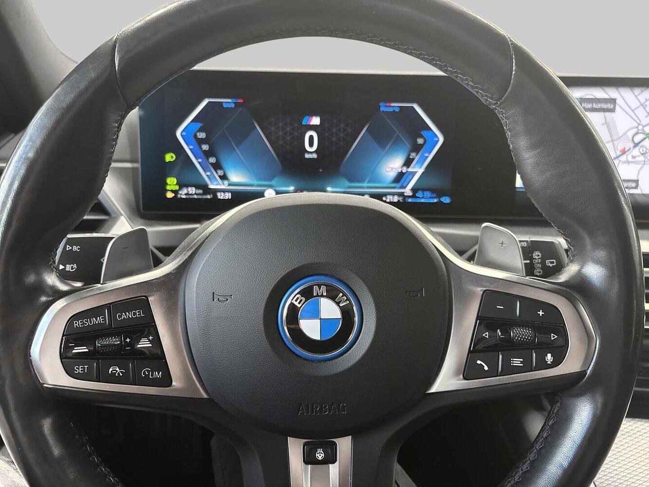 BMW 330 vaihtoauto