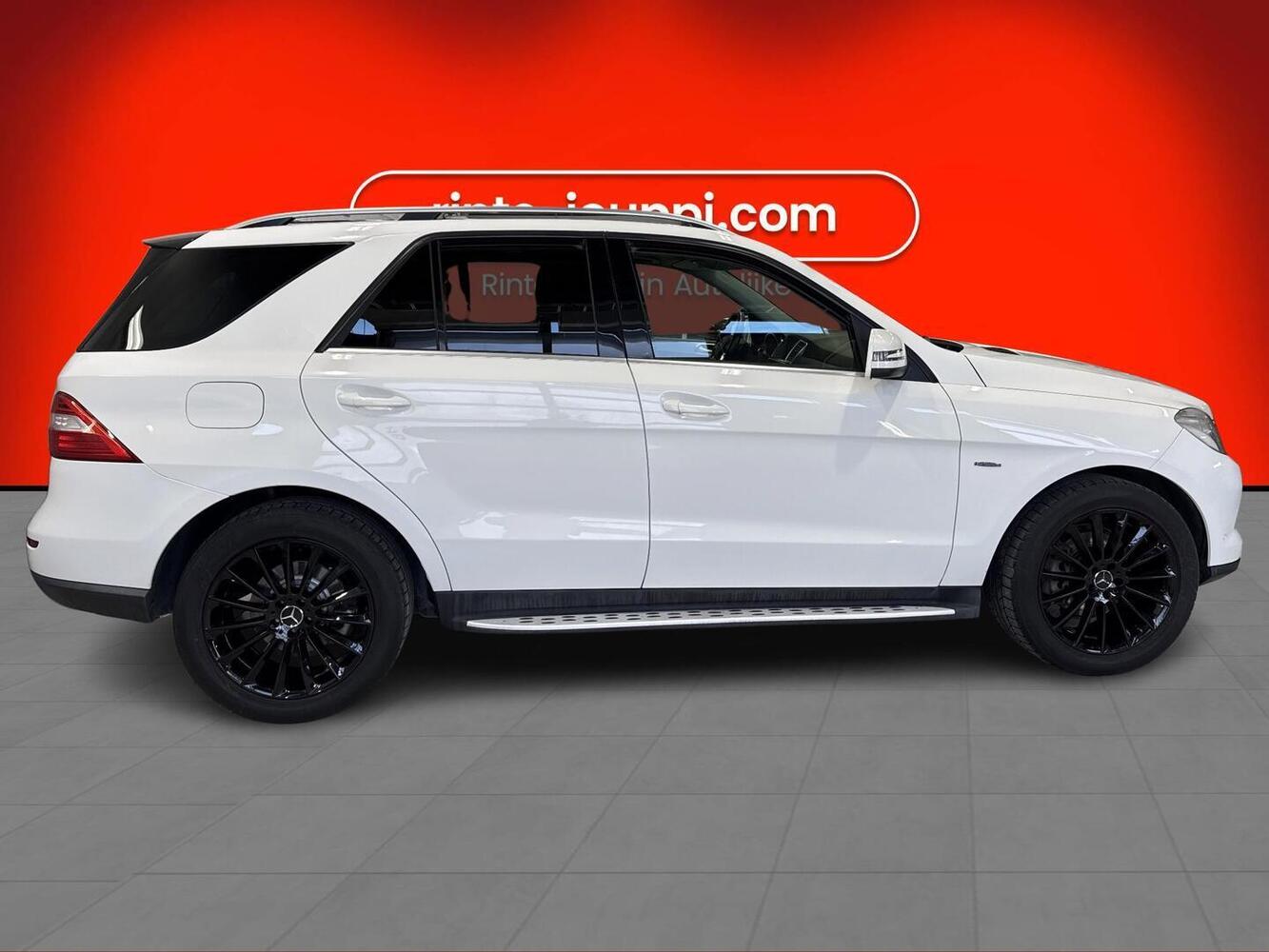 Mercedes-Benz ML vaihtoauto