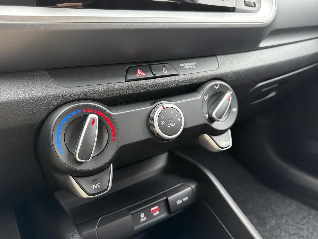 Kia Stonic vaihtoauto