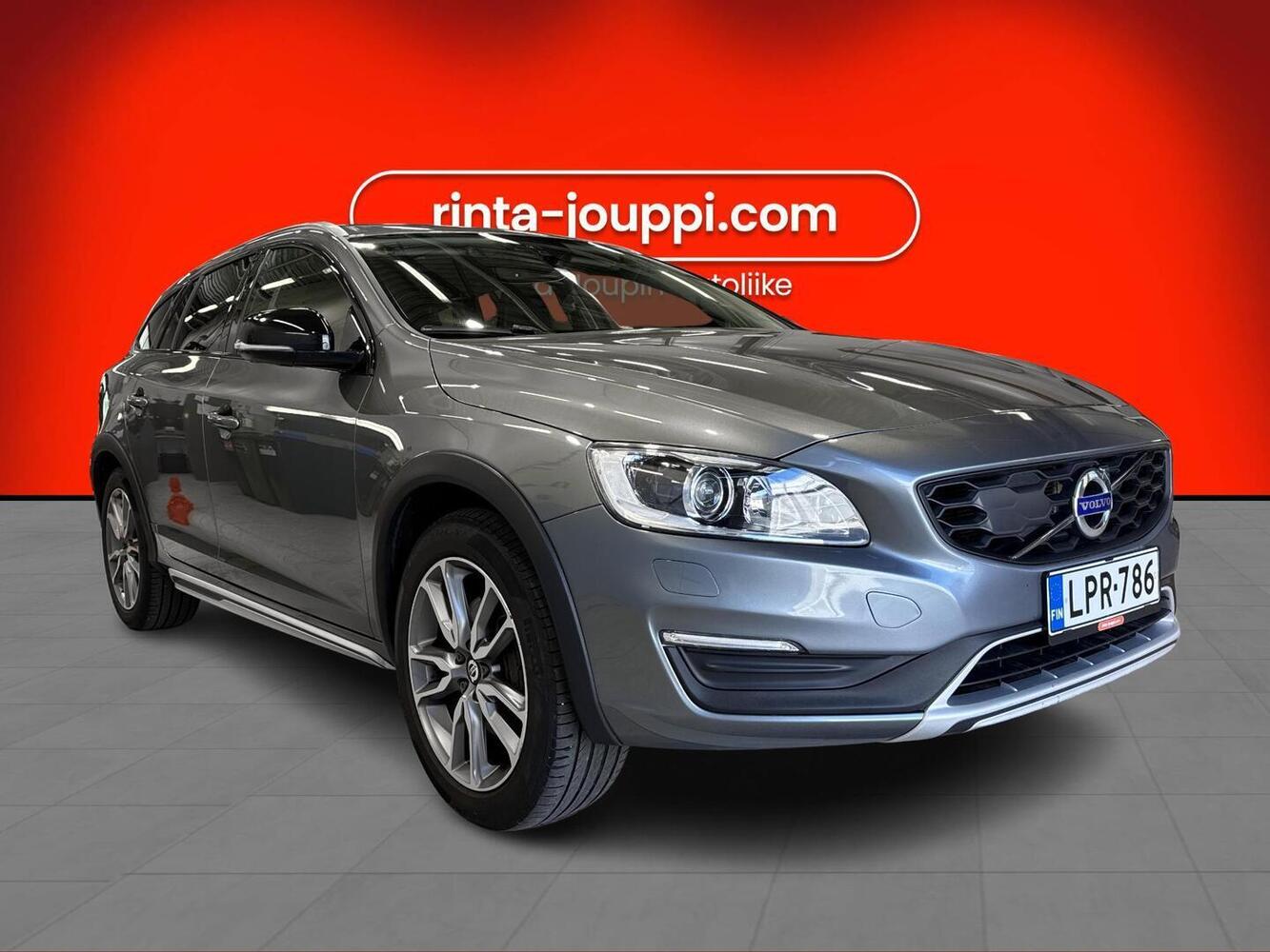 Volvo V60 Cross Country vaihtoauto