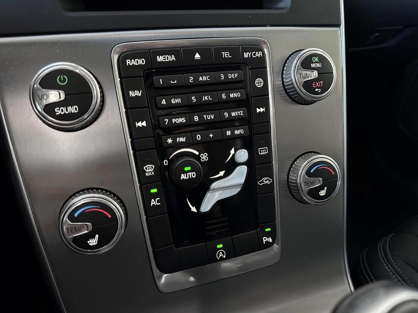 Volvo V60 Cross Country vaihtoauto