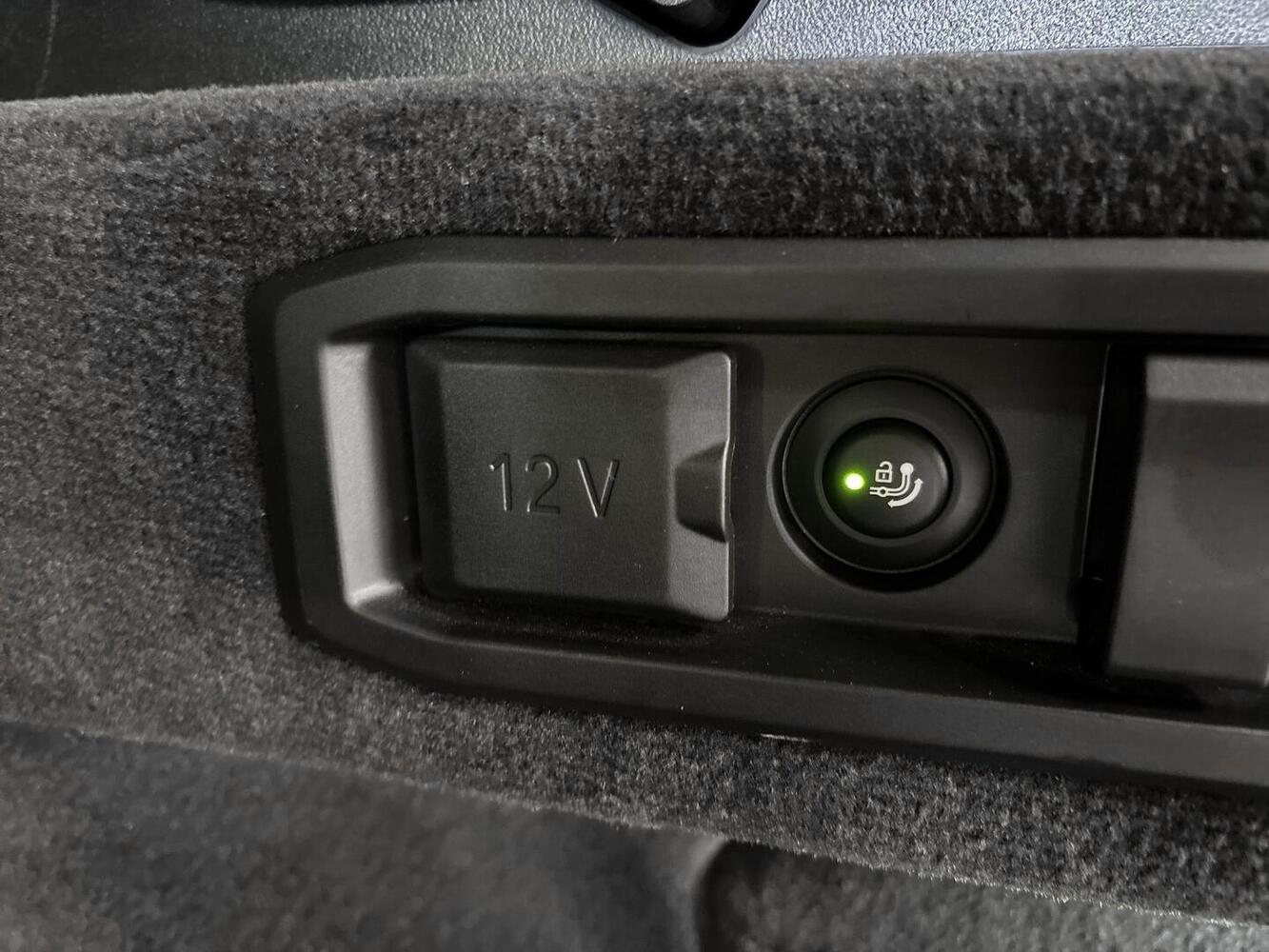 BMW i5 vaihtoauto