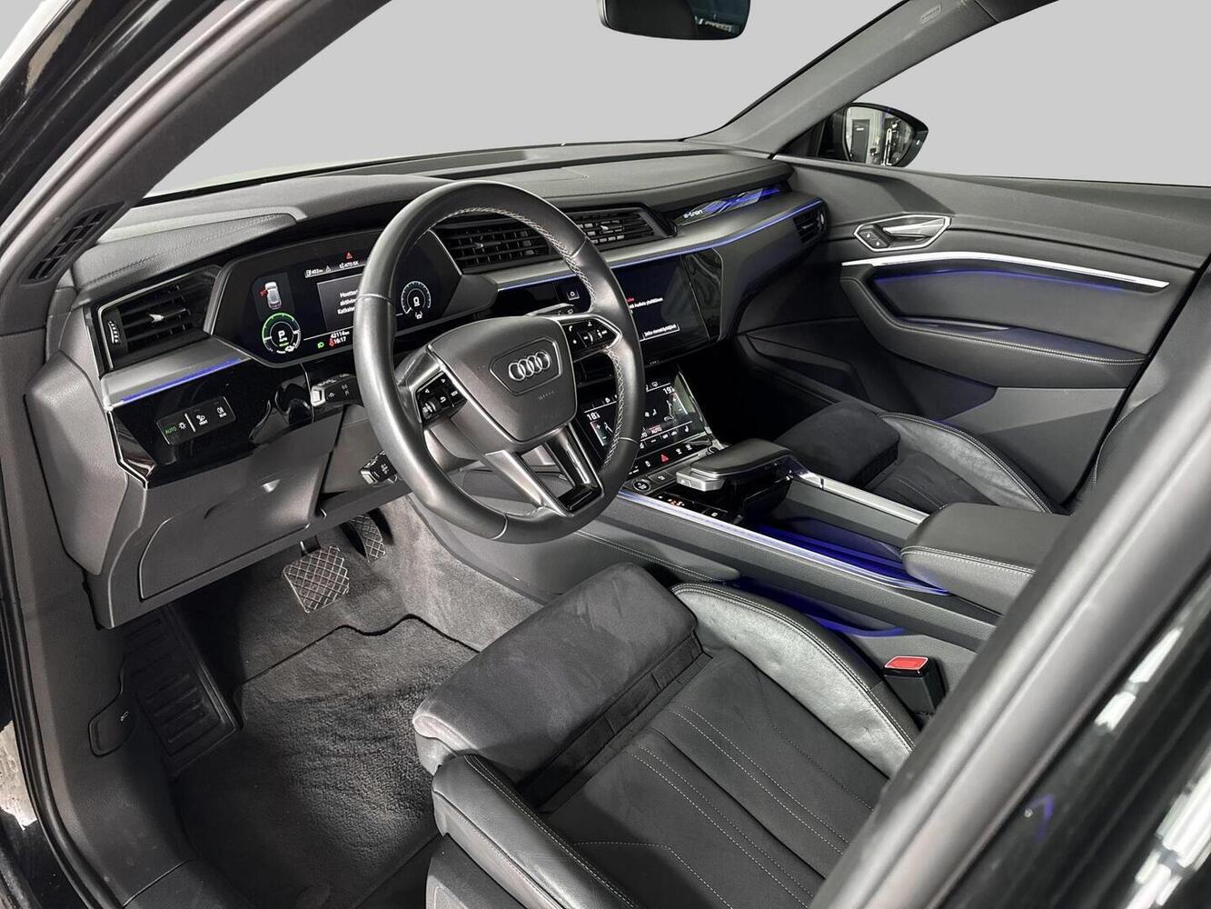 Audi Q8 e-tron vaihtoauto