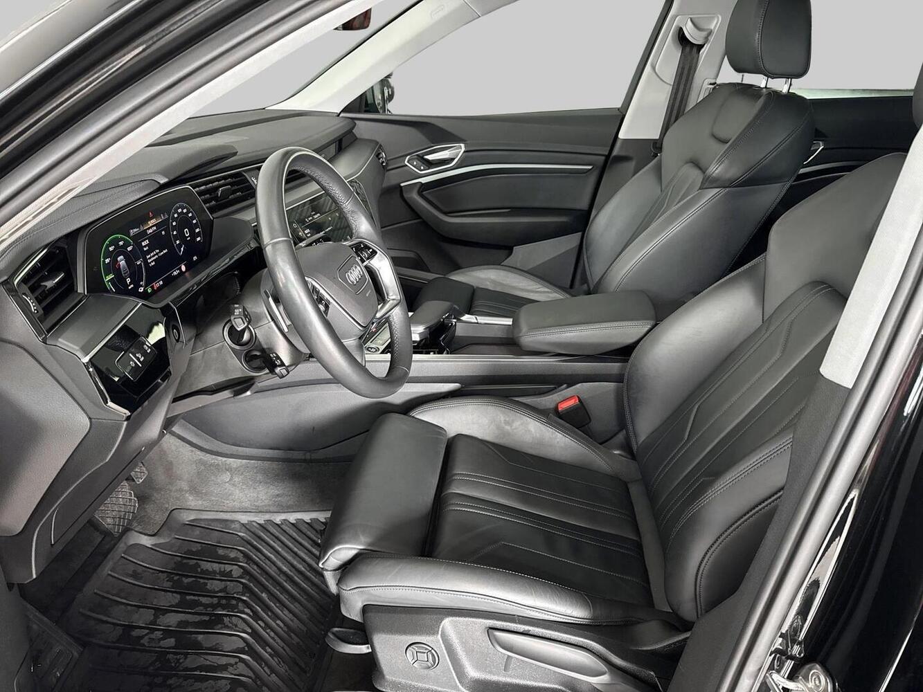 Audi e-tron vaihtoauto