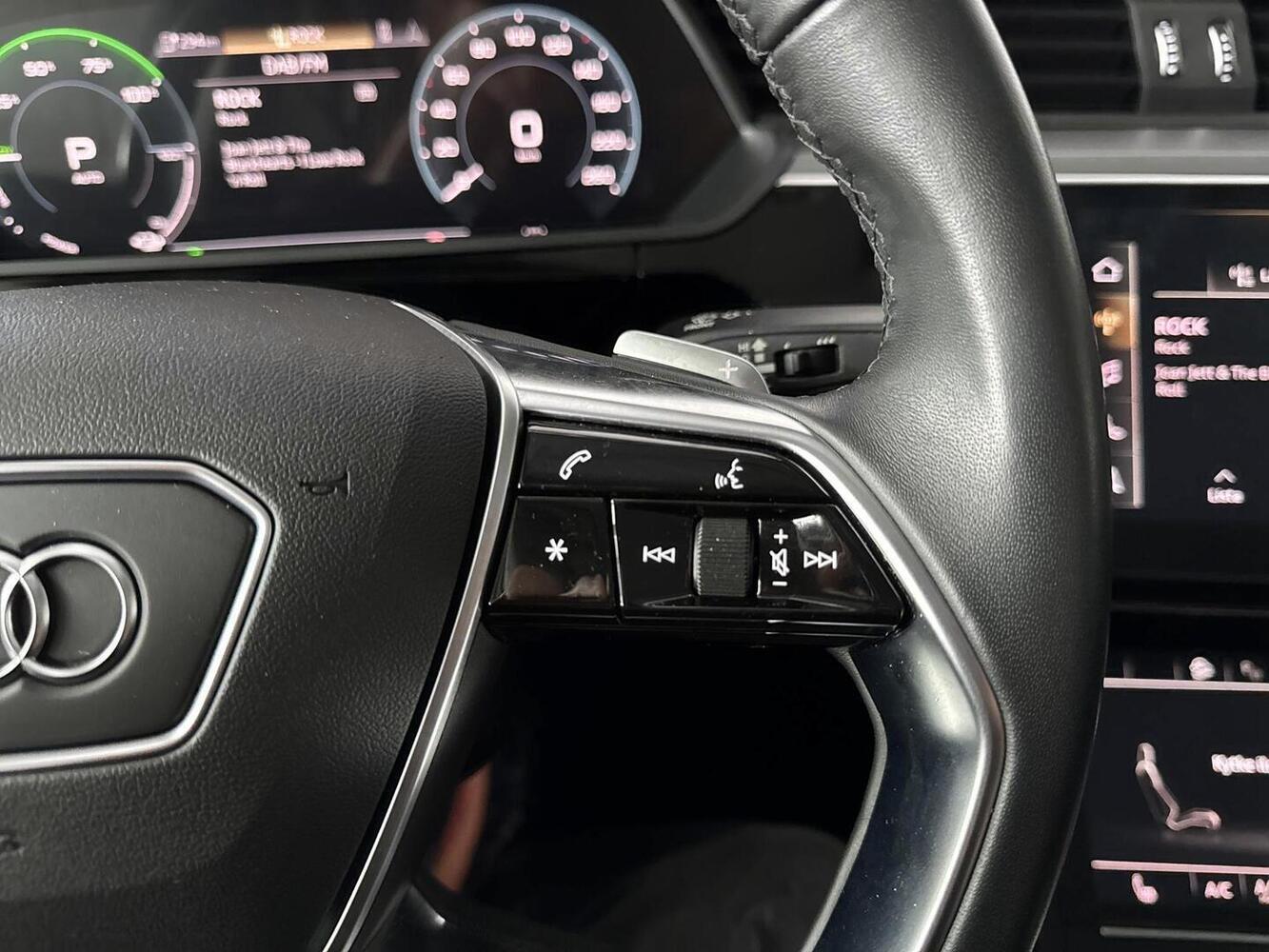 Audi e-tron vaihtoauto