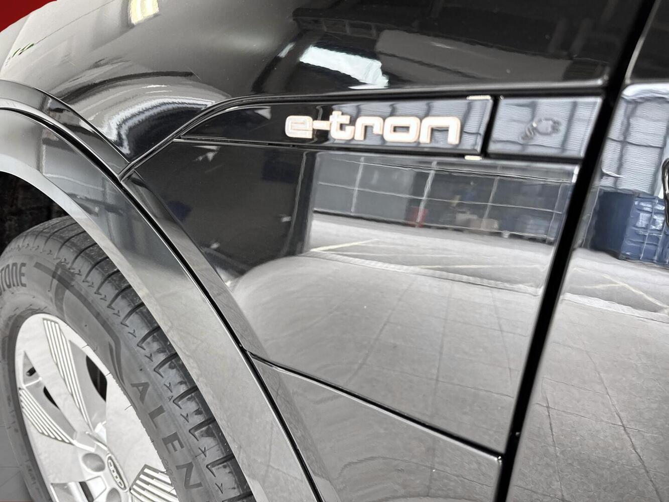 Audi e-tron vaihtoauto