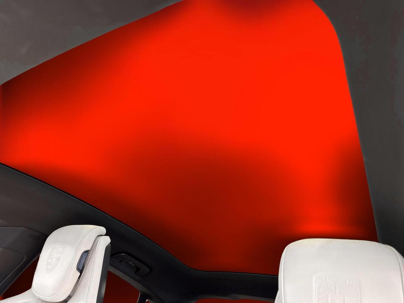 Porsche Taycan vaihtoauto