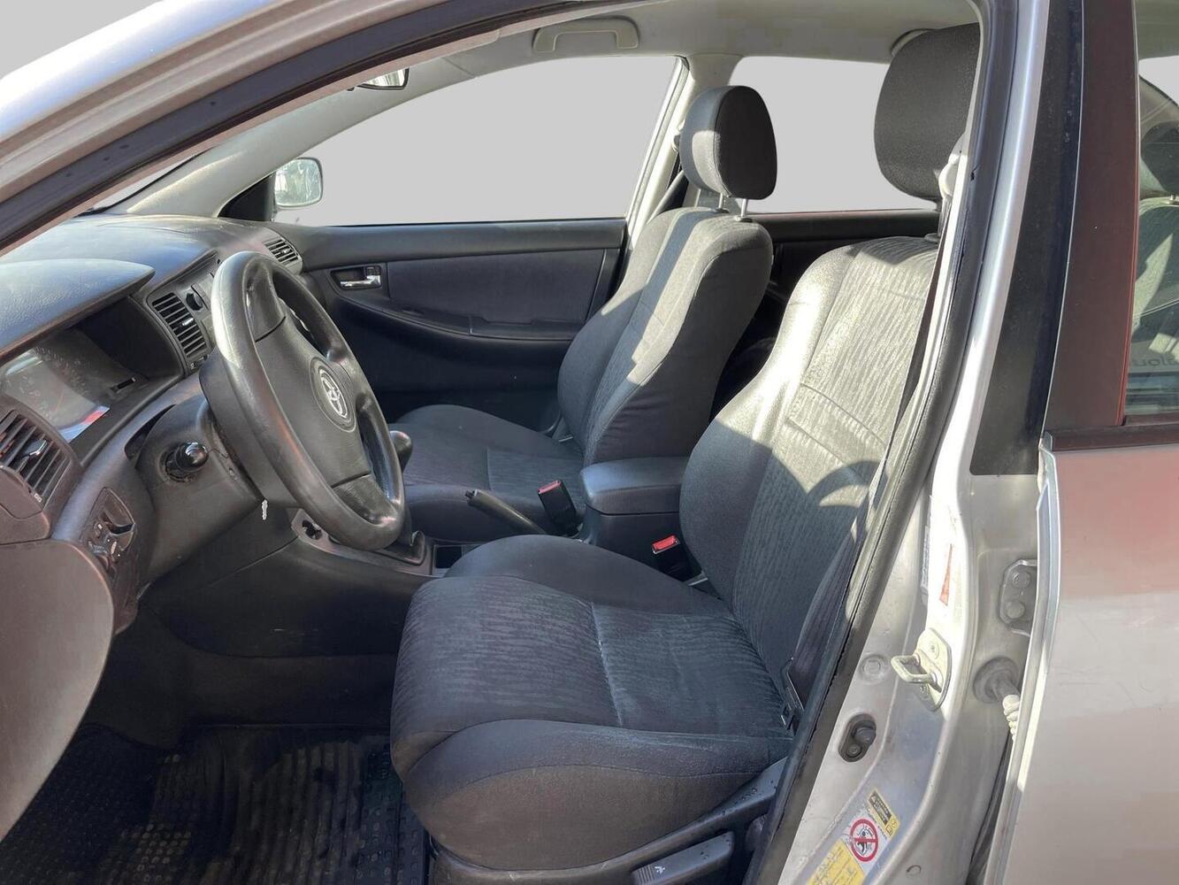 Toyota Corolla vaihtoauto