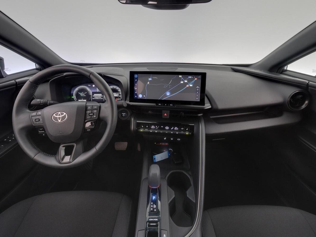 Toyota C-HR vaihtoauto