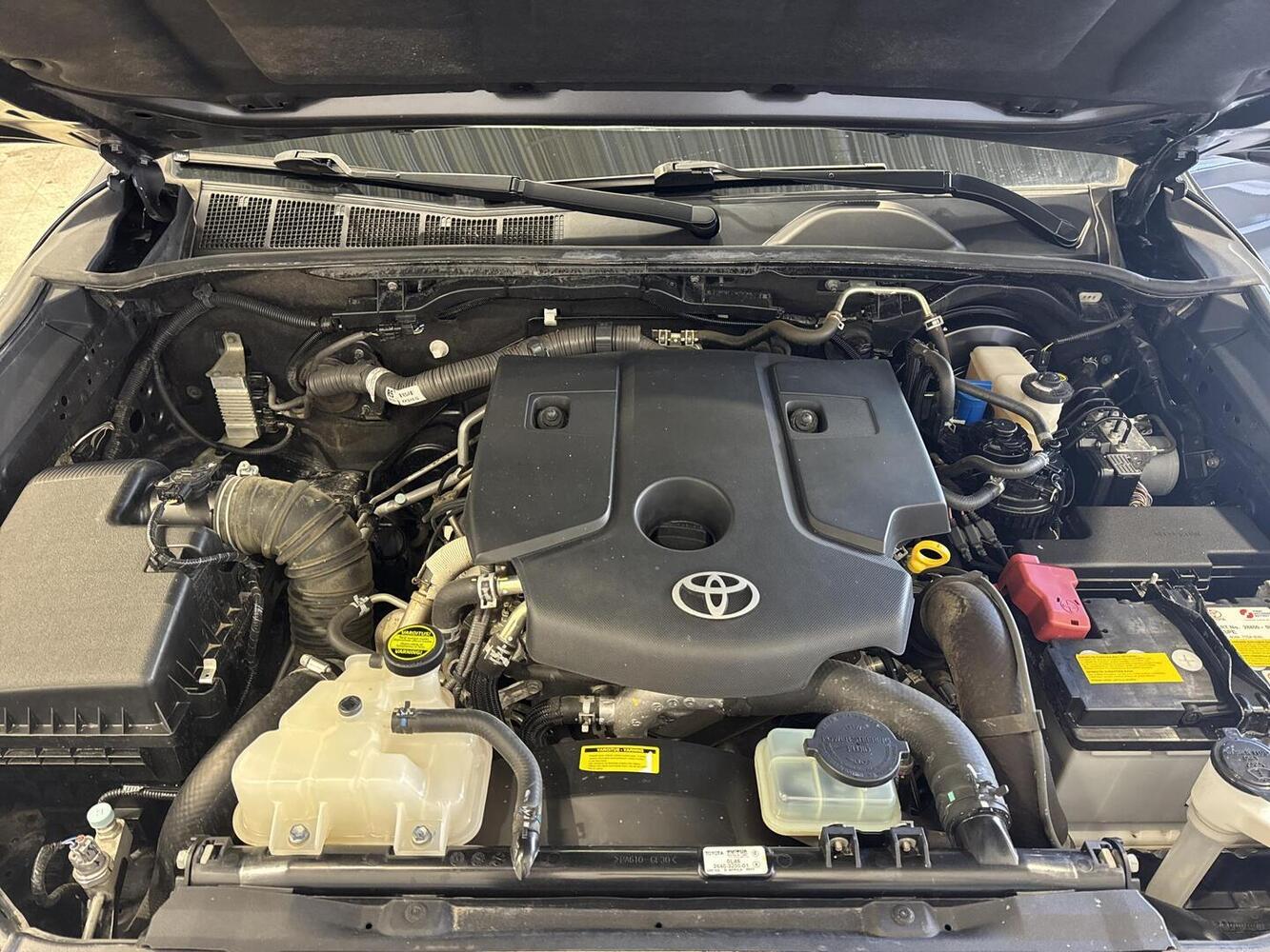 Toyota Hilux vaihtoauto