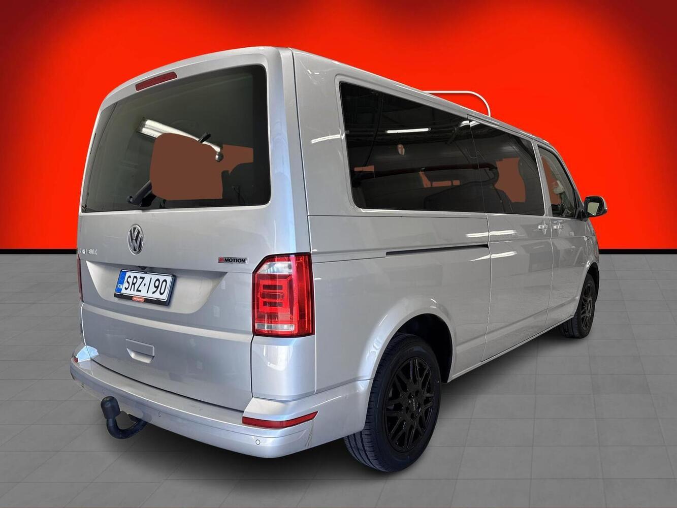 Volkswagen Caravelle vaihtoauto