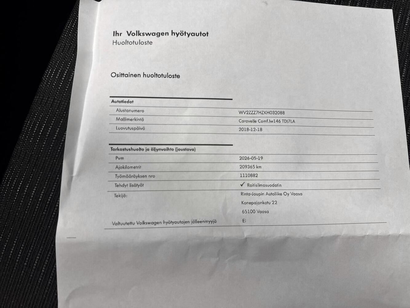 Volkswagen Caravelle vaihtoauto