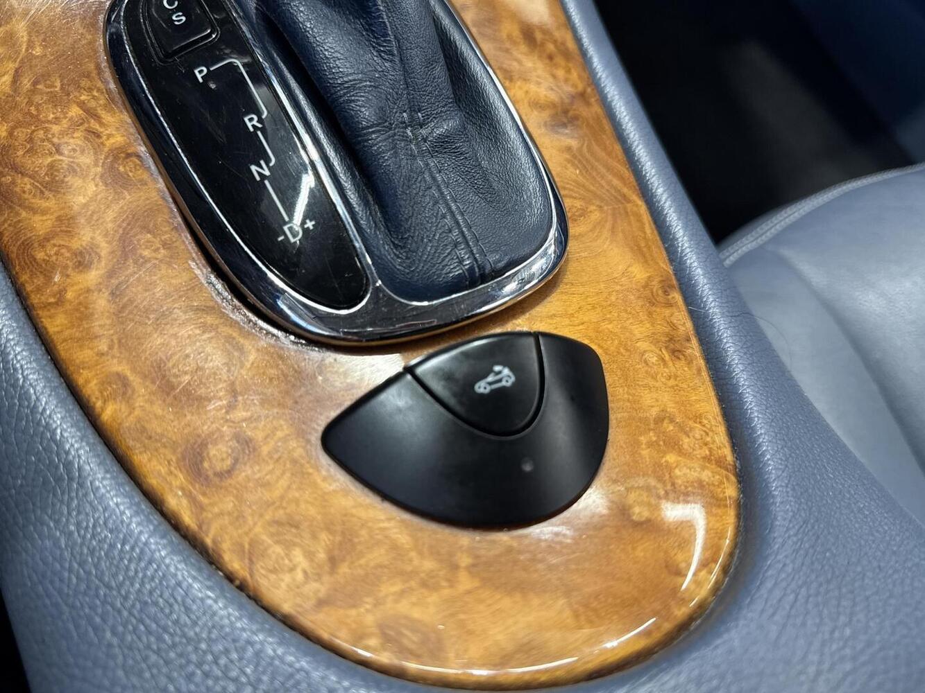 Mercedes-Benz CLK vaihtoauto