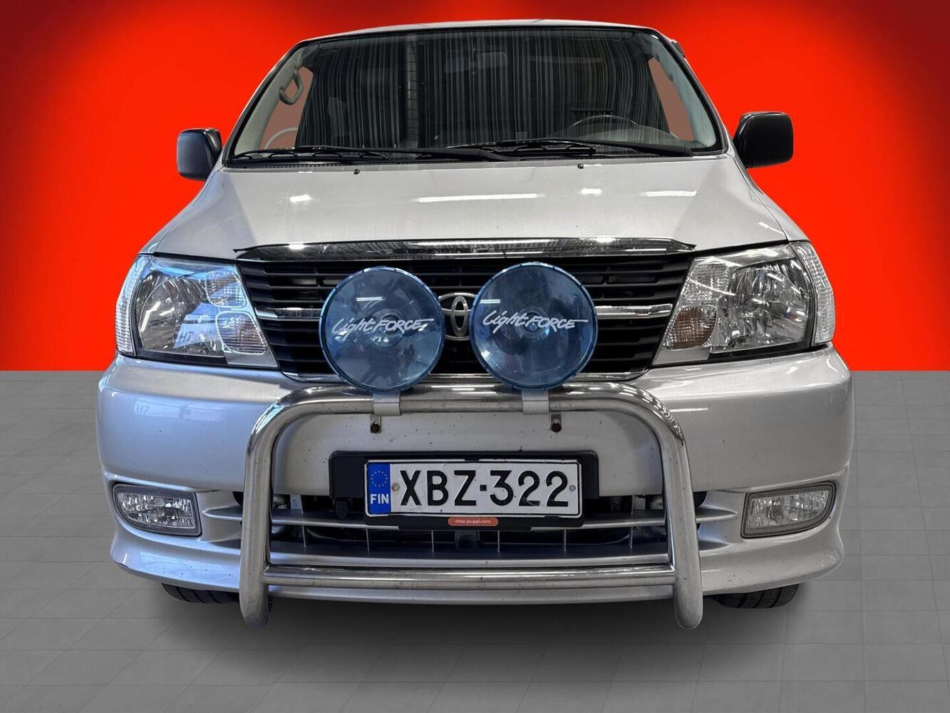 Toyota Hiace vaihtoauto