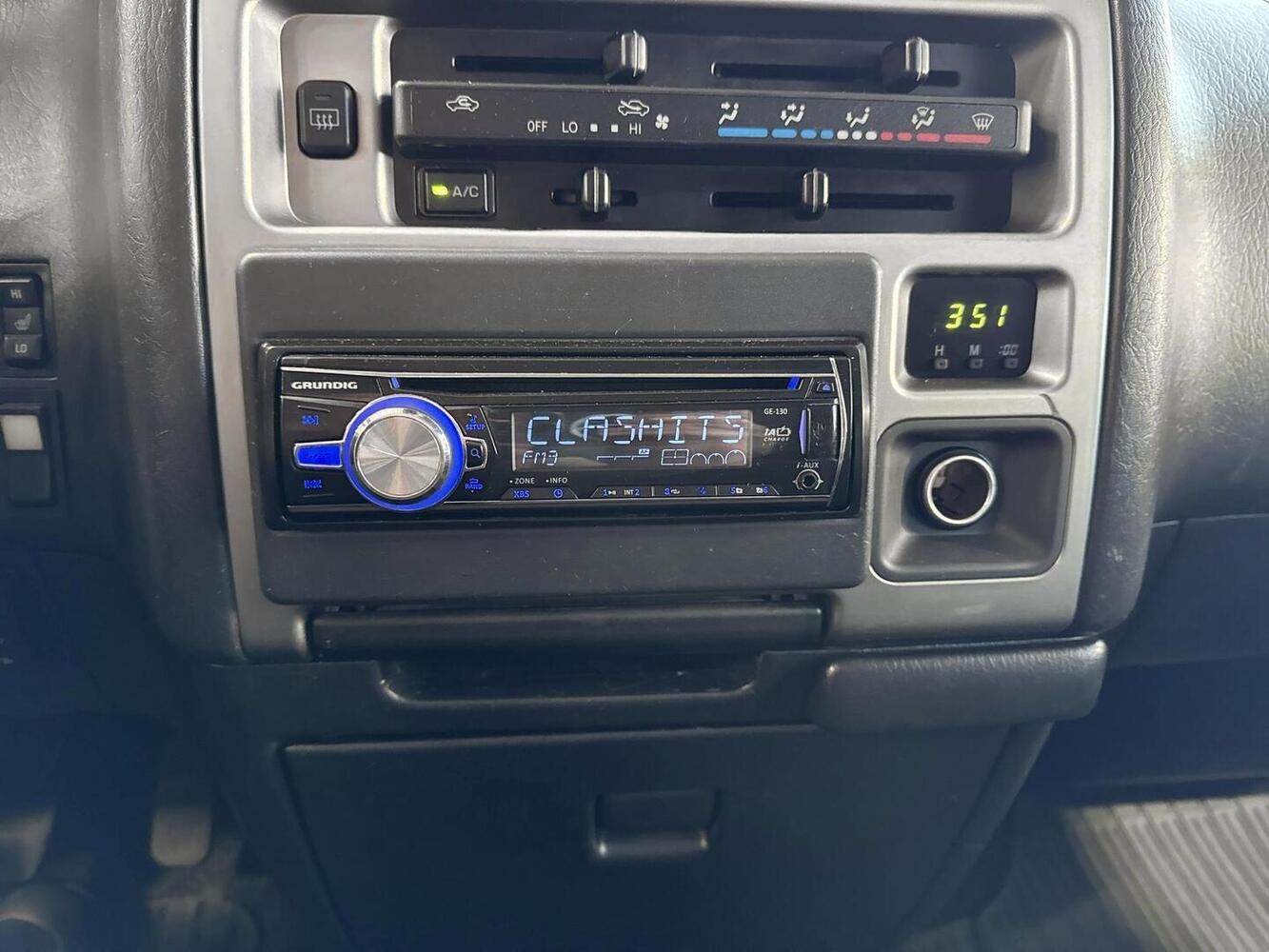 Toyota Hiace vaihtoauto