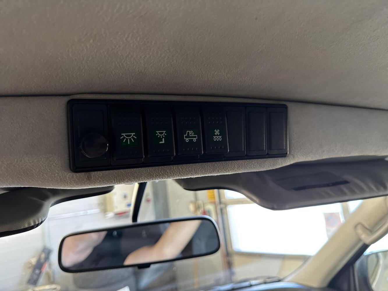 Toyota Hiace vaihtoauto