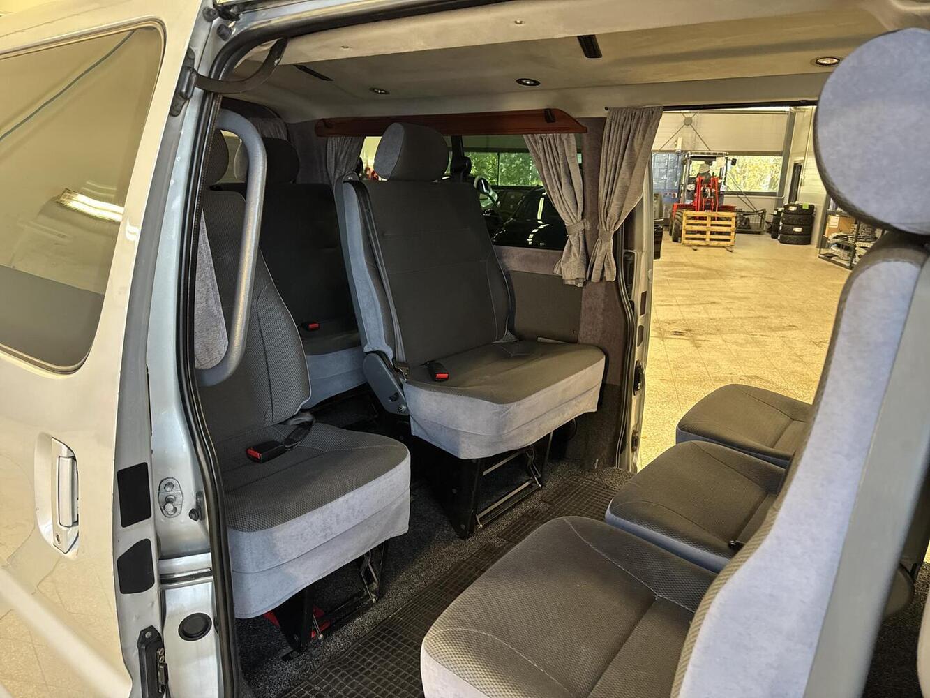 Toyota Hiace vaihtoauto