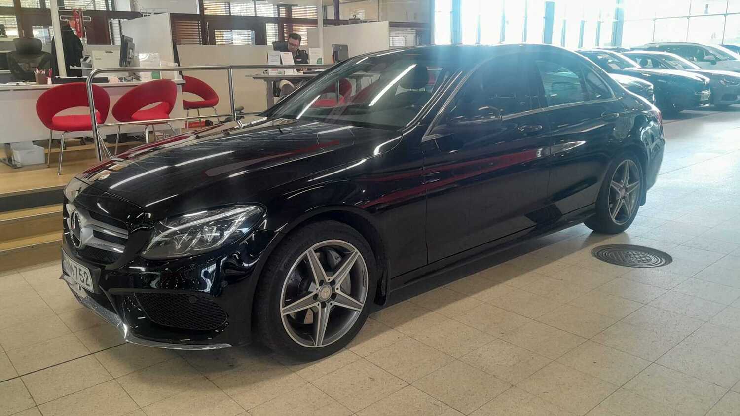 Mercedes-Benz C vaihtoauto
