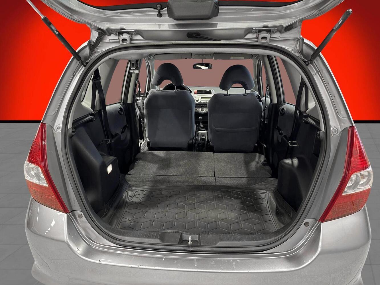 Honda Jazz vaihtoauto