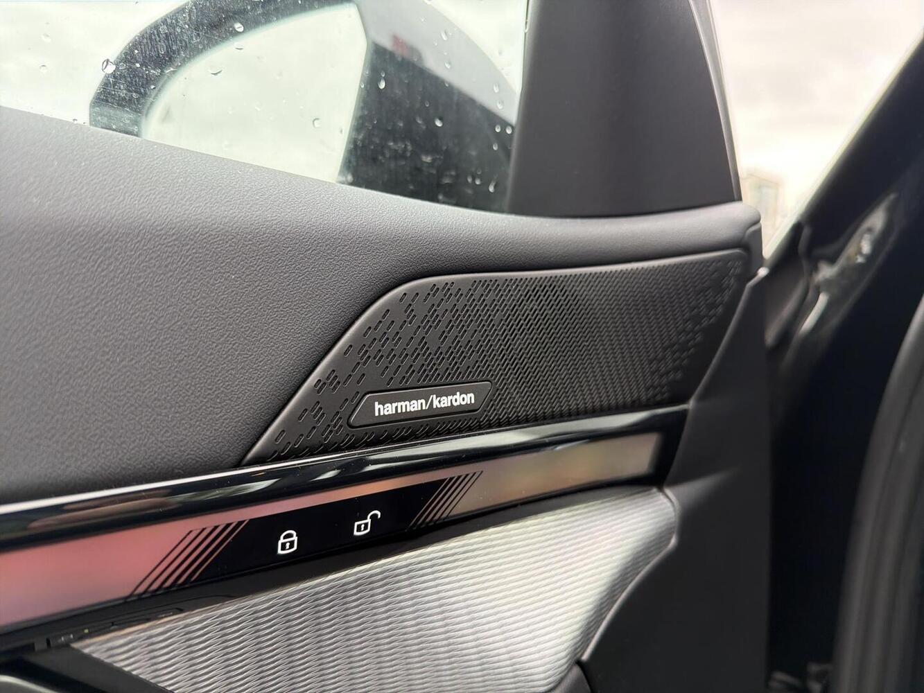 BMW i5 vaihtoauto