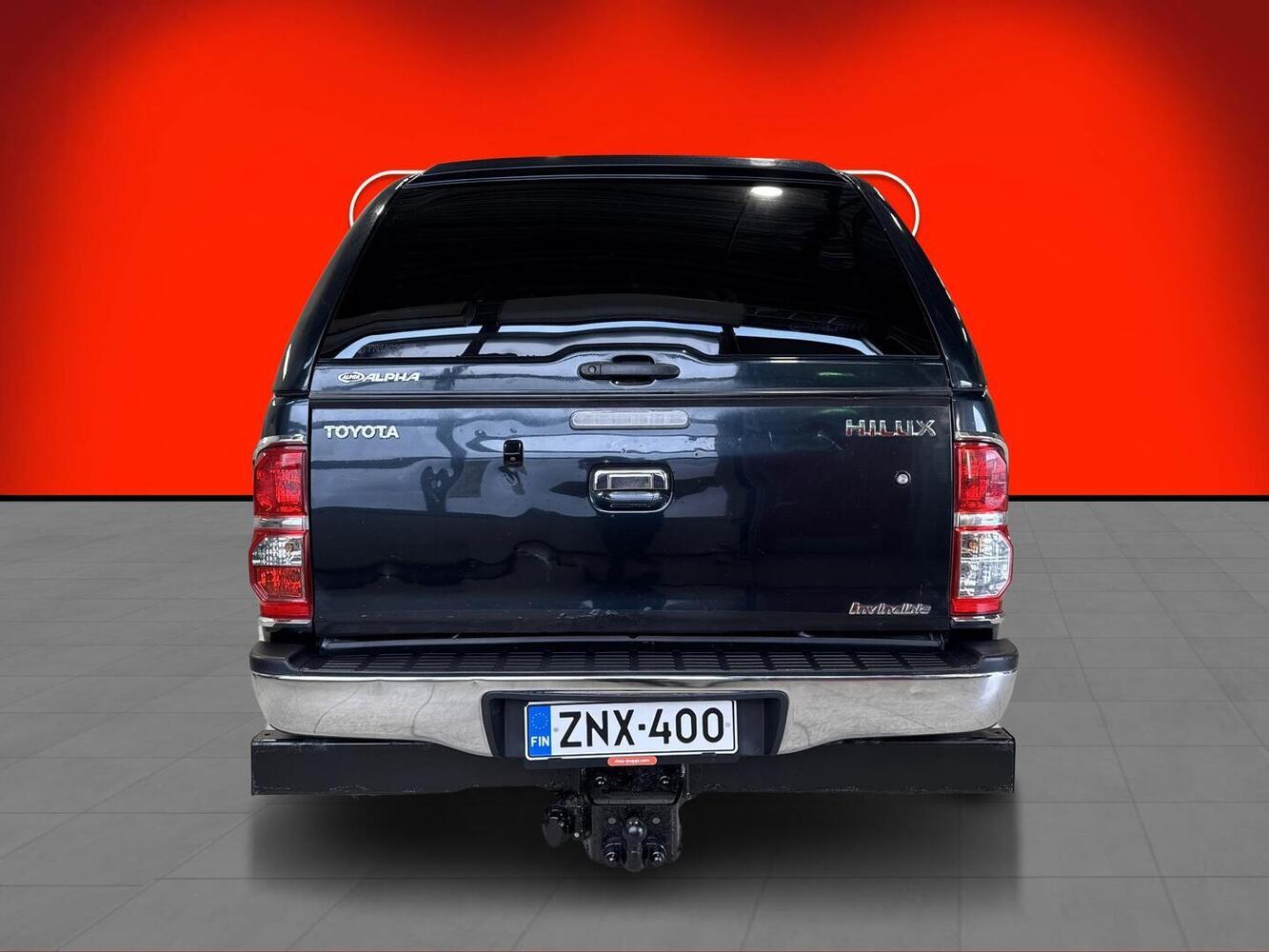 Toyota Hilux vaihtoauto