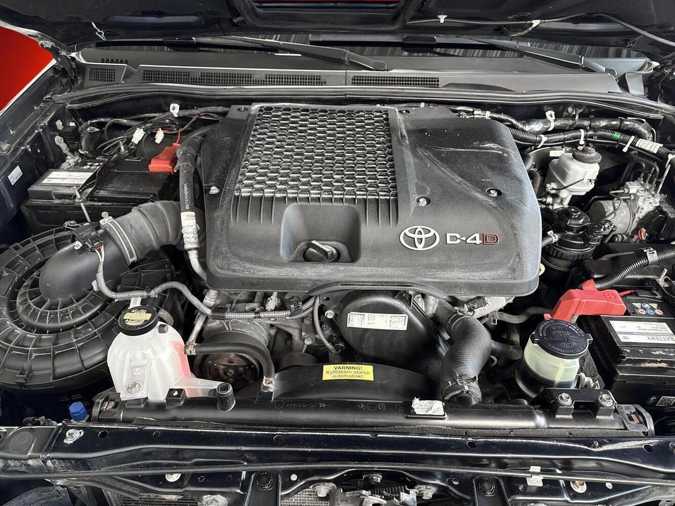 Toyota Hilux vaihtoauto