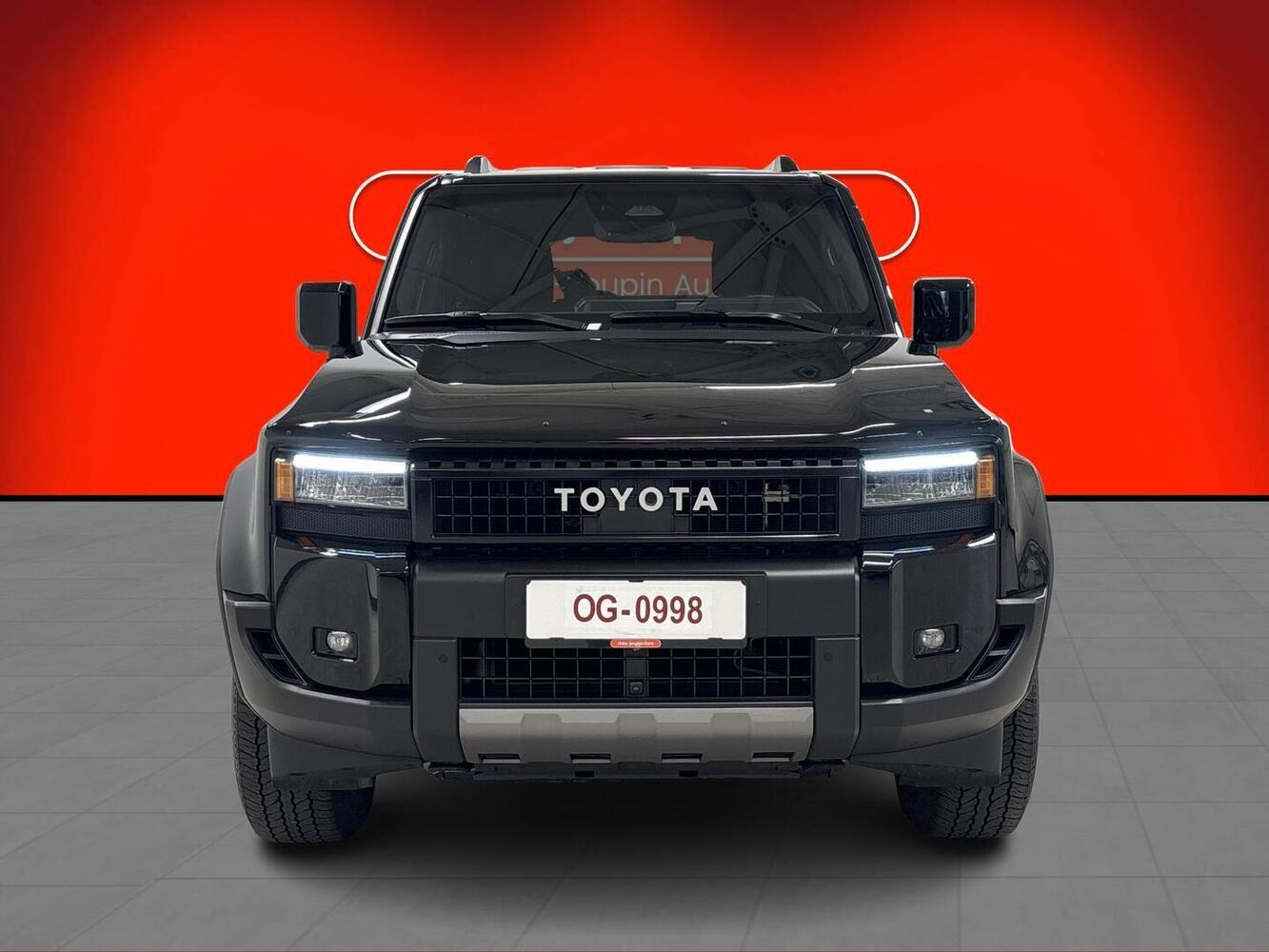Toyota Land Cruiser vaihtoauto