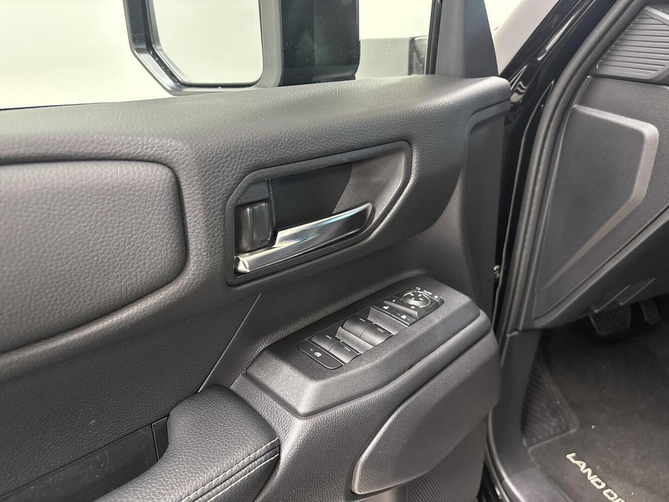 Toyota Land Cruiser vaihtoauto
