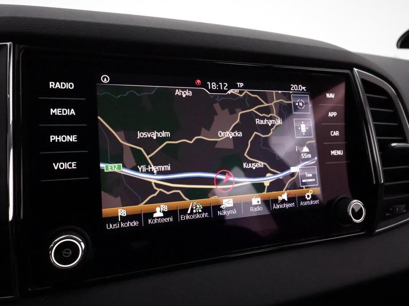 Skoda Karoq vaihtoauto