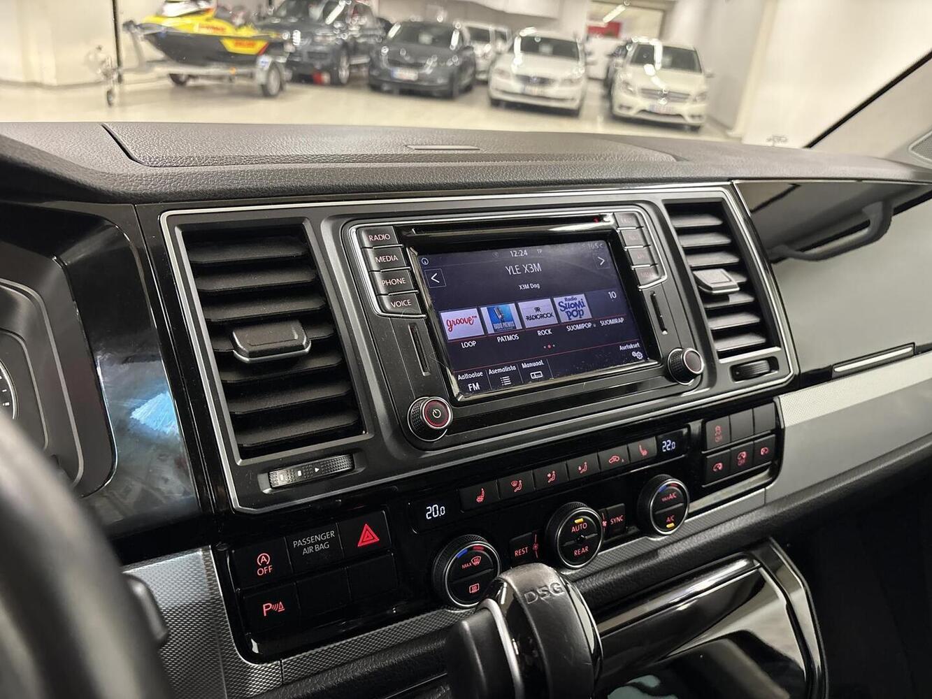 Volkswagen Multivan vaihtoauto