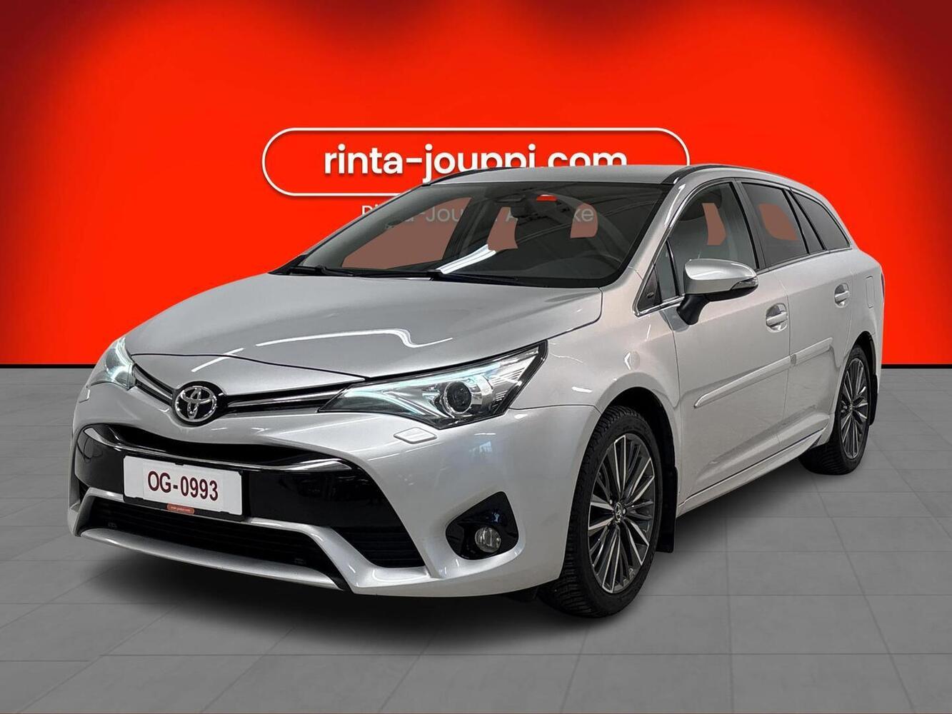 Toyota Avensis vaihtoauto