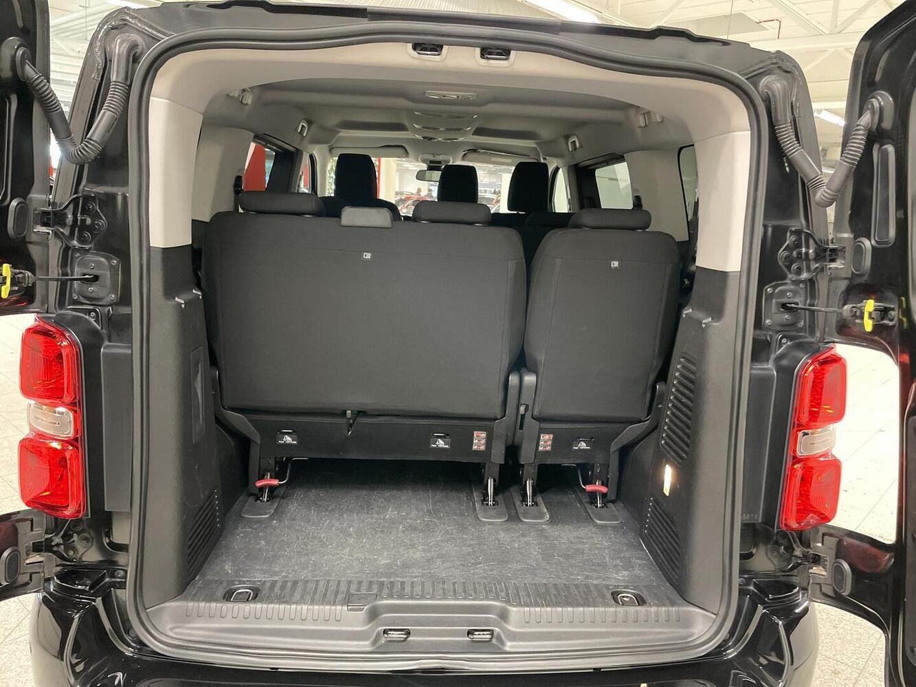 Toyota Proace Verso vaihtoauto