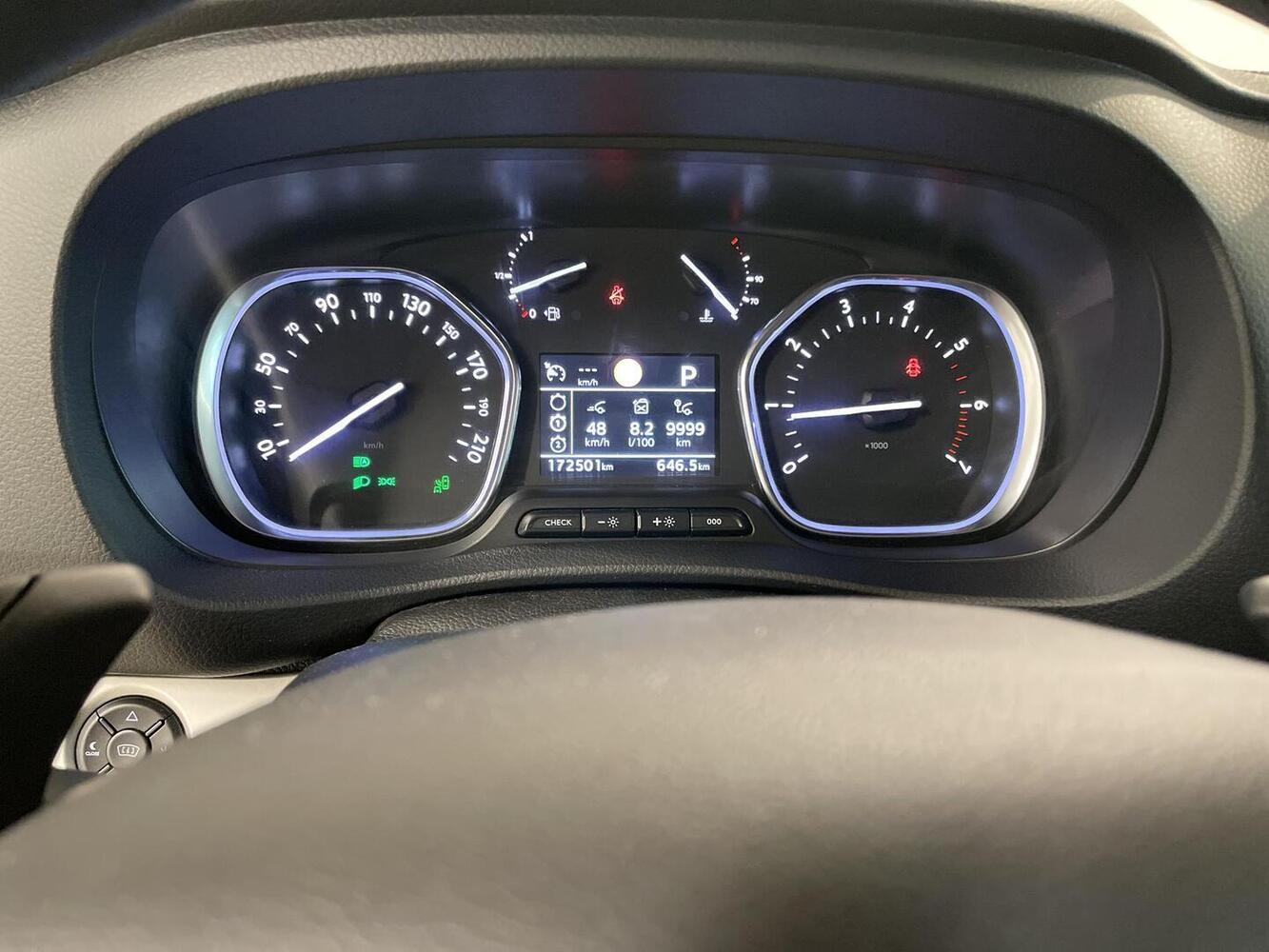 Toyota Proace Verso vaihtoauto