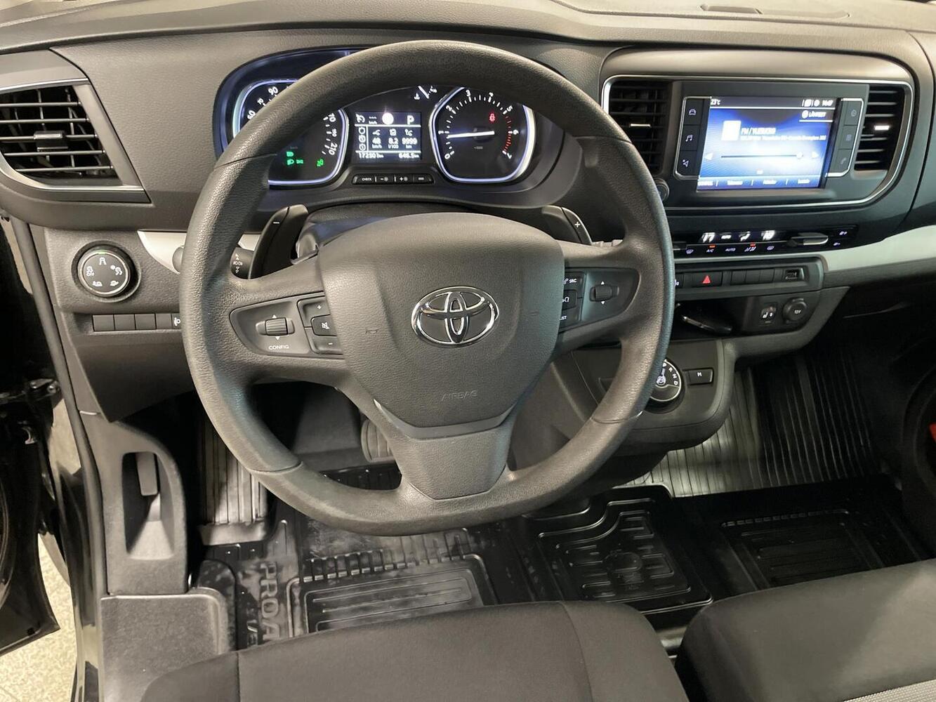 Toyota Proace Verso vaihtoauto