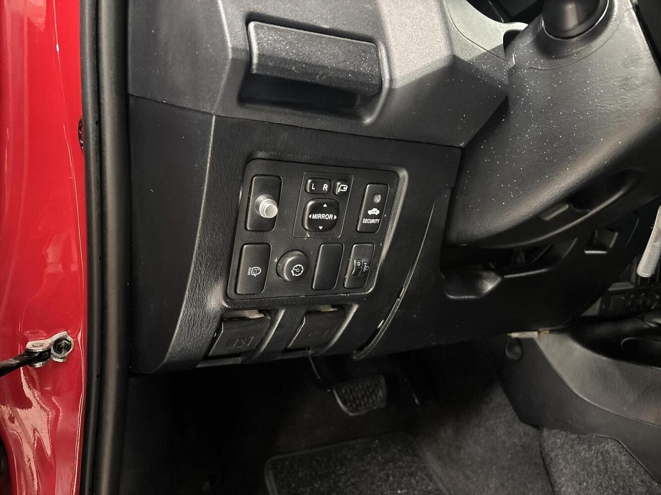 Toyota Hilux vaihtoauto