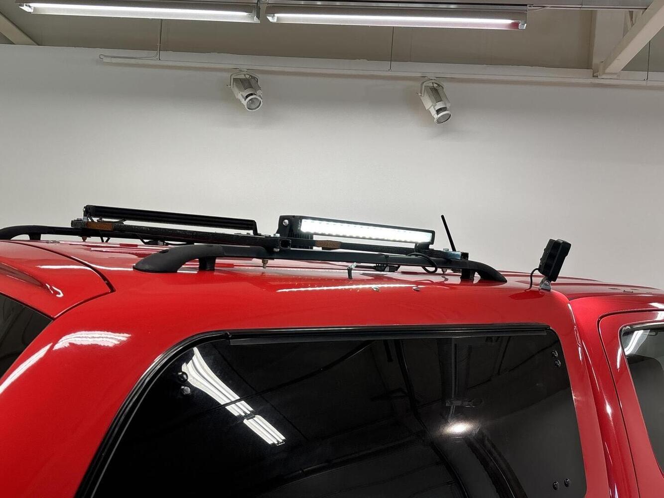 Toyota Hilux vaihtoauto