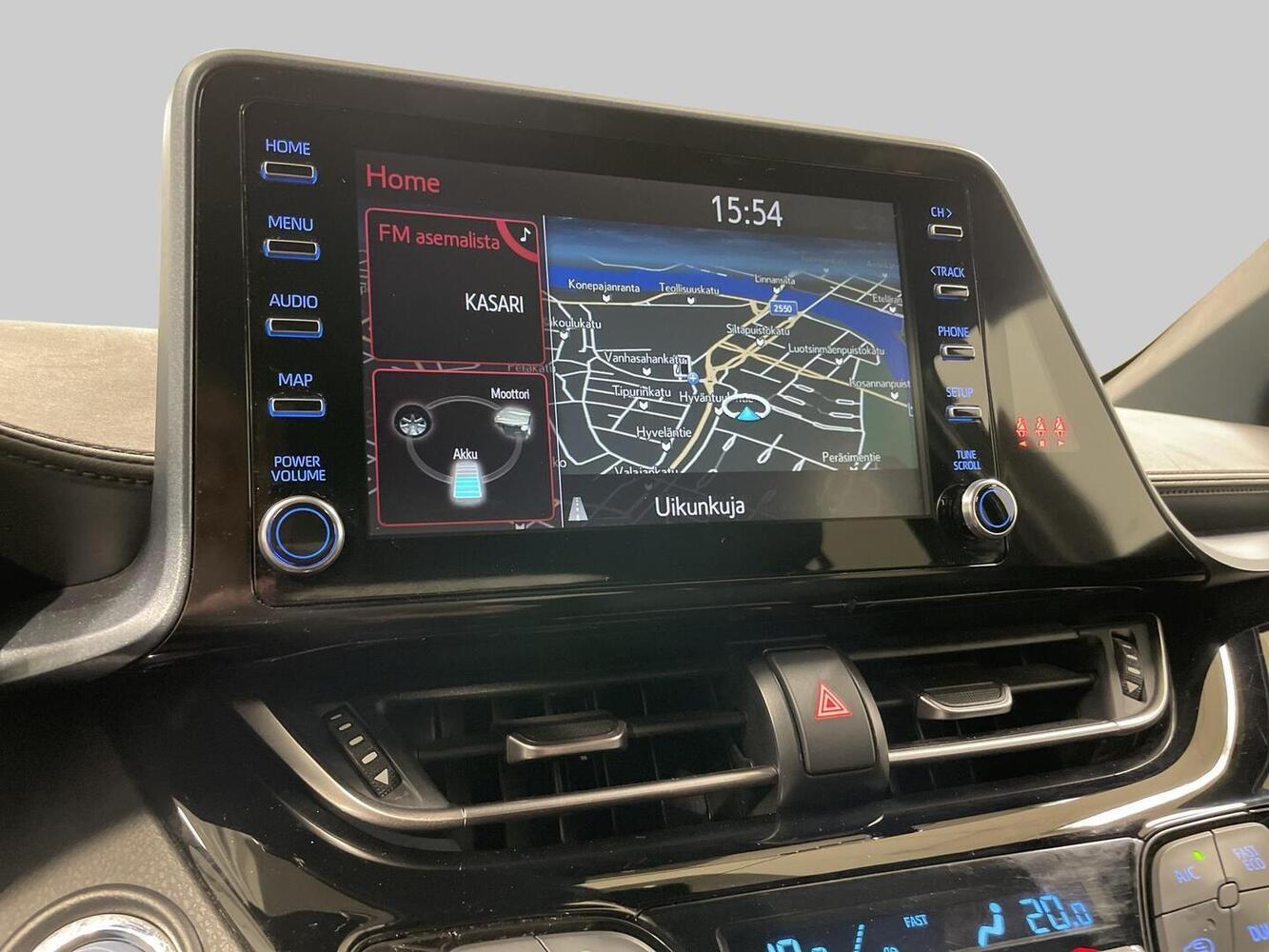 Toyota C-HR vaihtoauto