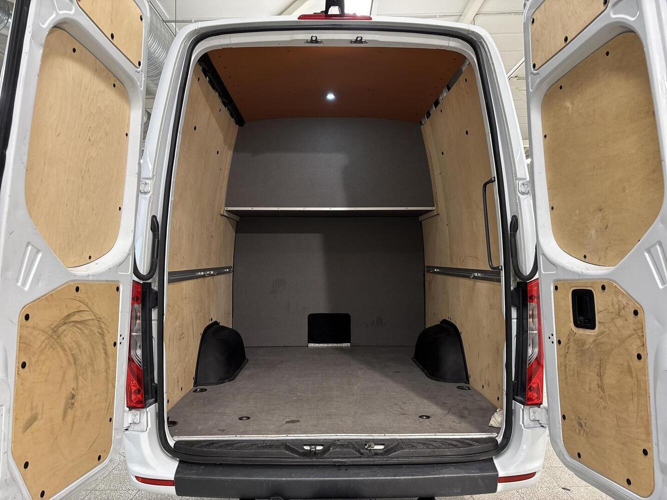 Mercedes-Benz Sprinter vaihtoauto
