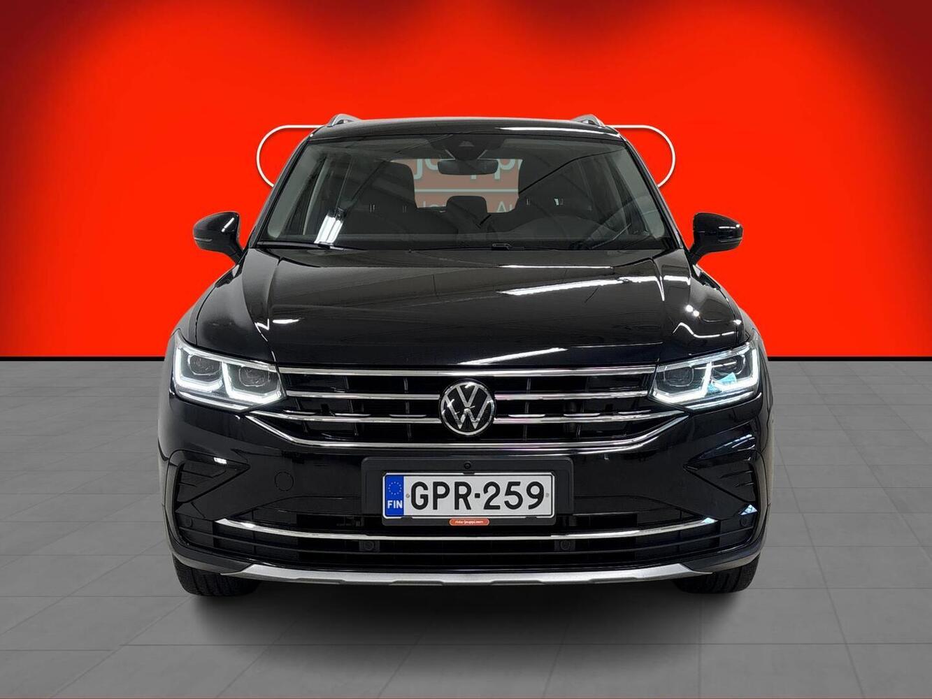 Volkswagen Tiguan vaihtoauto