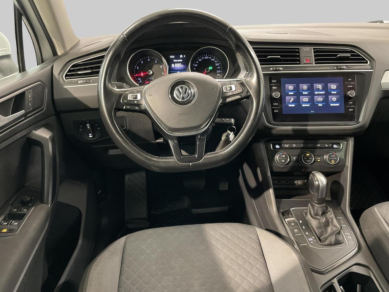 Volkswagen Tiguan vaihtoauto