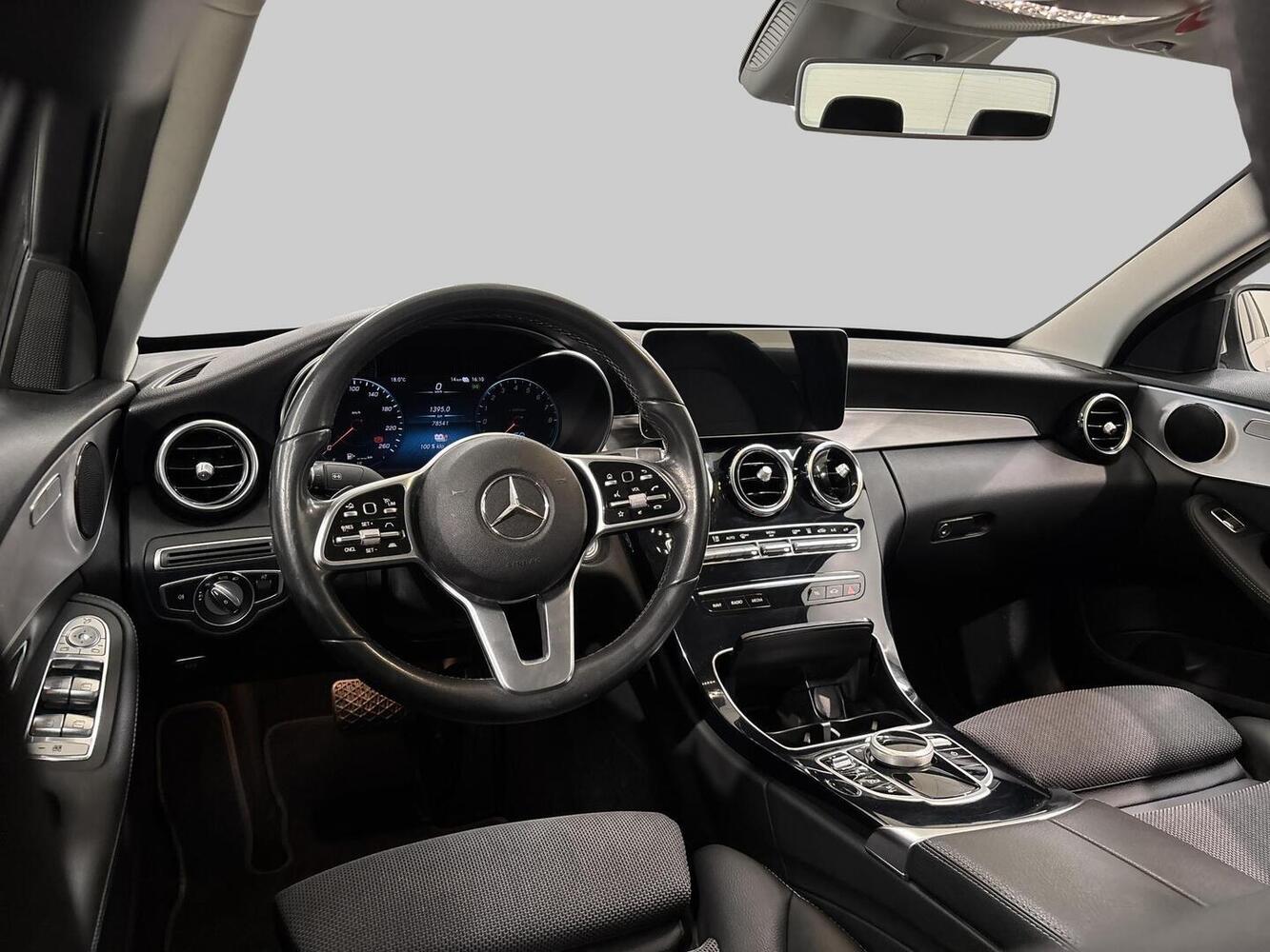 Mercedes-Benz C vaihtoauto