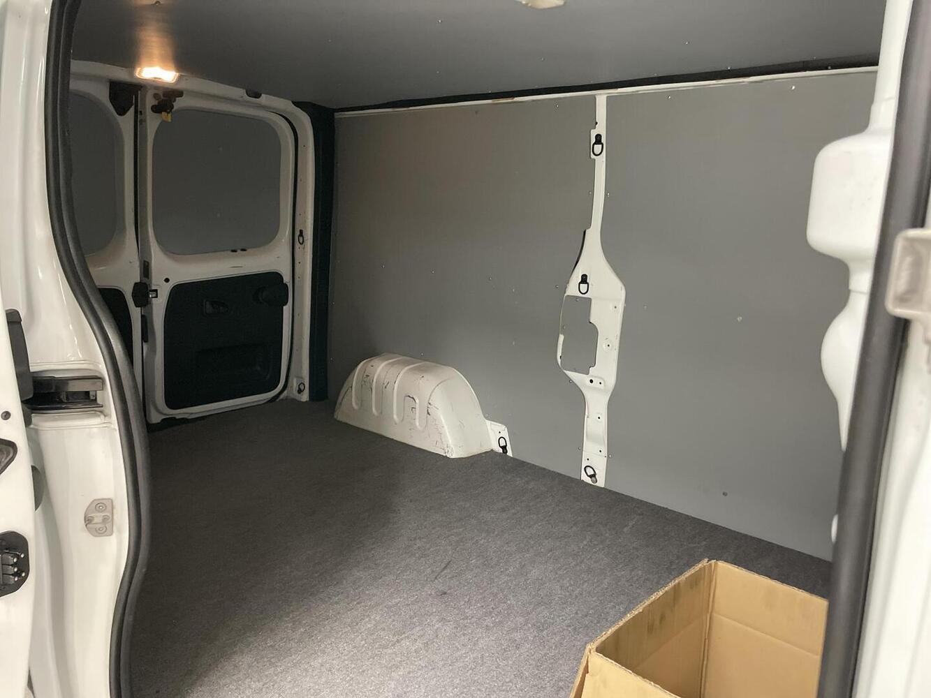 Renault Trafic vaihtoauto